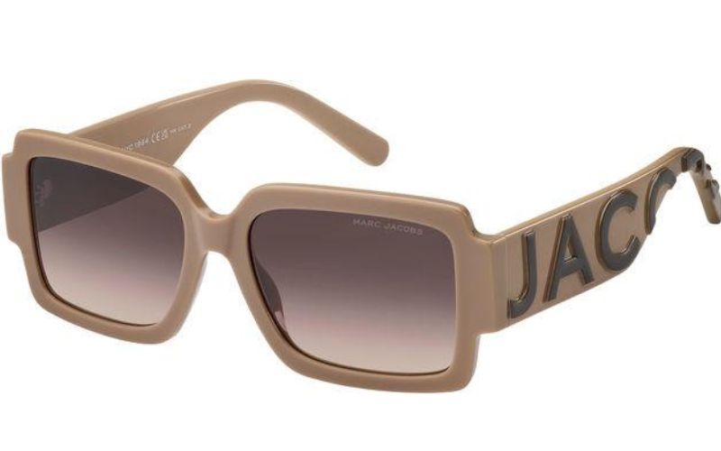 MARC JACOBS 693
