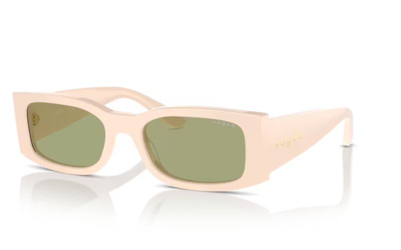 VOGUE 5584