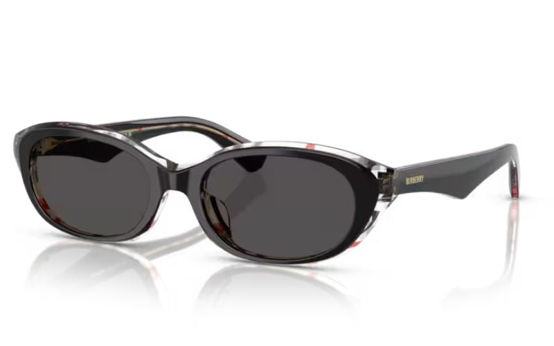 BURBERRY 4447
